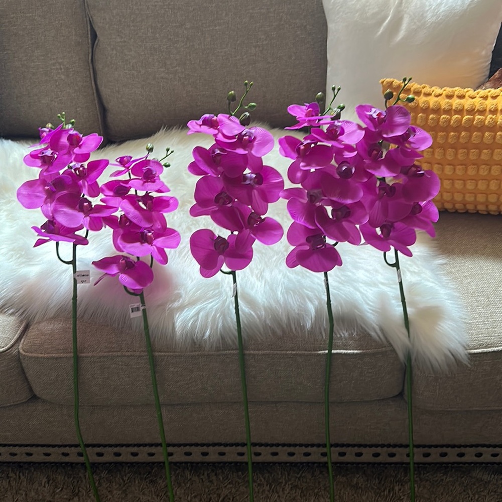 🌸NEW at home bundle Of 5 Orchids Flowers With Tags.